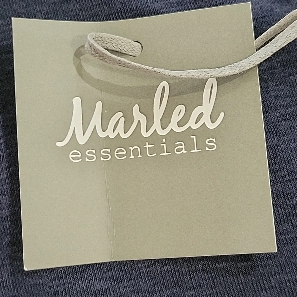 Marled Deep Navy V-Neck Pocket Short Sleeve Tee - Picture 4 of 7